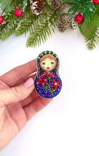 Брошь «Матрешка»