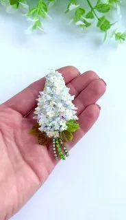 Брошь «Сирень»