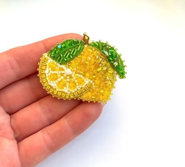 брошь лимон