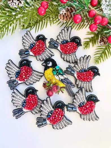 Броши: Снегири и Синичка