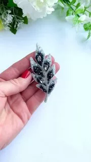 Брошь для учителя