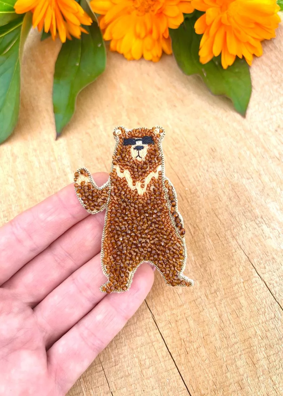 Летняя брошь