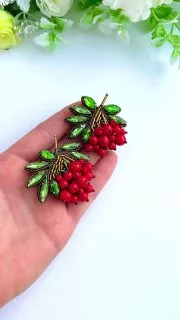 Брошь «Рябина»