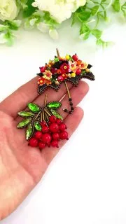 Броши: Рябина и Зонтик