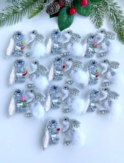 Броши: Кролик, Зайка и Зайчик