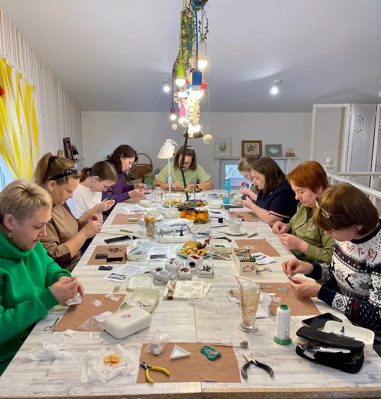 Очный мастер-класс по вышивке броши