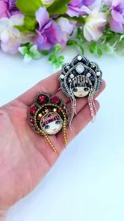 Броши: Матрешка и Кокошник