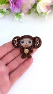 Броши: Мультяжка и Чебурашка