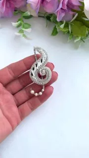 Брошь для учителя