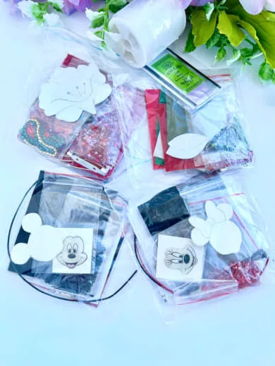 Набор для вышивки броши «Микки»