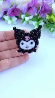 Броши: Аниме, Куроми и Кролик