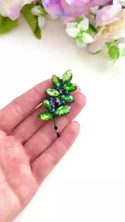 Розыгрыш брошей