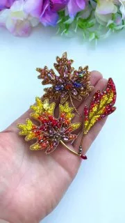 Брошь «Маленький лист»