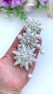 Броши: Звезда и Снежинка с подвеской пока