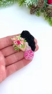 Публикация с фото броши