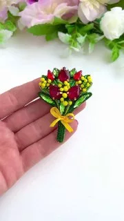 Брошь «Букет тюльпанов»