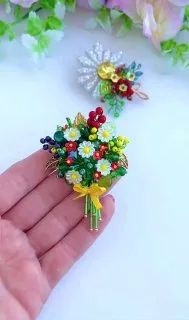 Броши: Букет ромашек и Ромашки