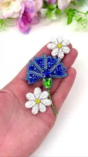 Броши: Ромашка, Брощьцветок и Василек
