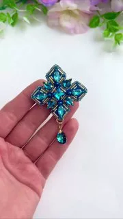 Броши: Орден и Сподвеской