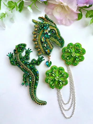 Броши: Дракон, Ящерица и Клевер