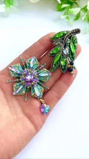 Броши: Снежинка и Олива