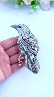 Брошь «Ворона»