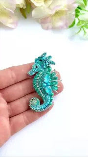 Броши: Морской конек и Море