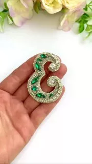 Брошь «Буквае»