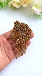 Броши: Лошадь, Конь и Символ года