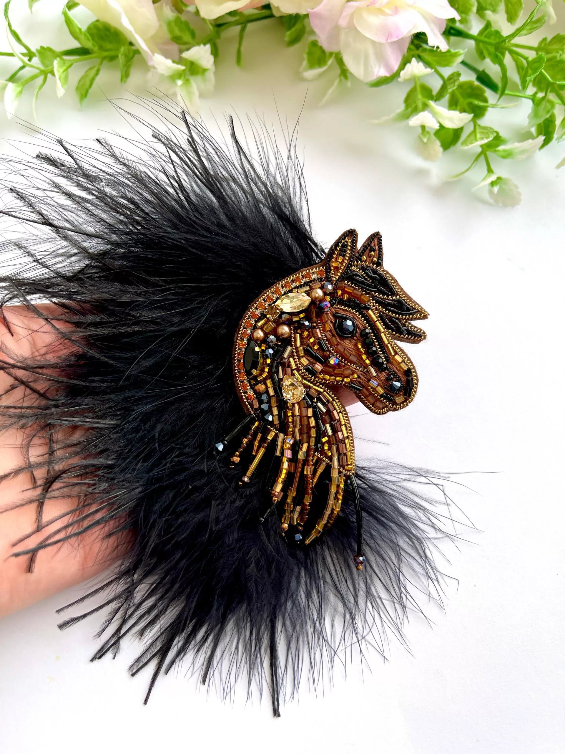 Броши: Лошадь, Конь и Символ года