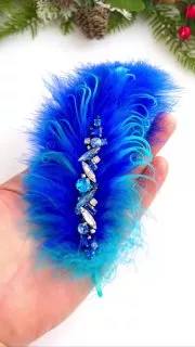 Брошь «Перо»