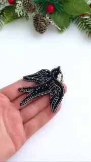 Брошь «Ласточка»
