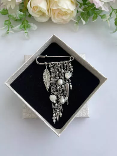 Брошь «Булавка»