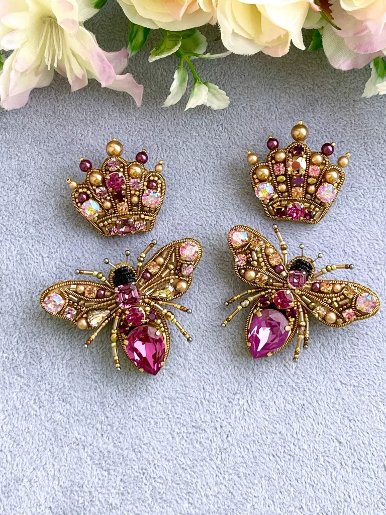 Комплект брошей Мотылек и корона